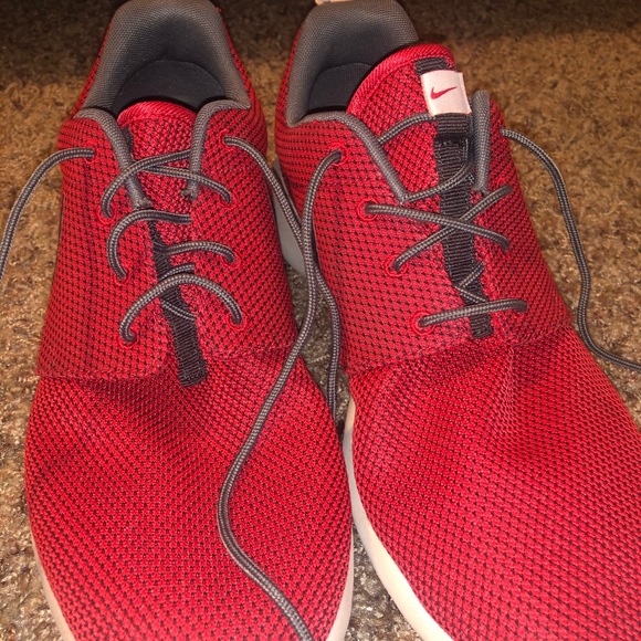 NIKE ROSHE RUNS - Picture 3 of 4